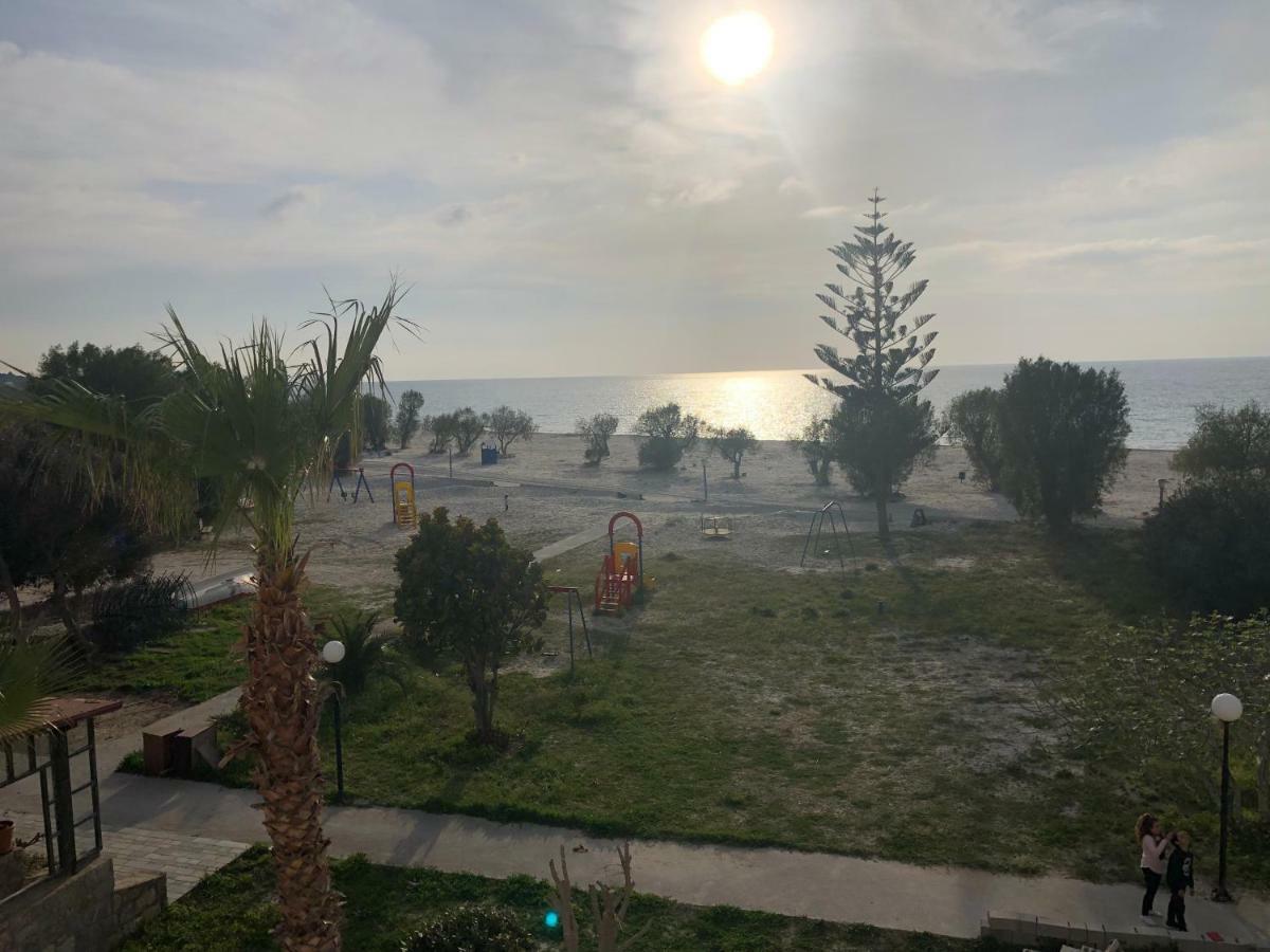 Holiday Dream Aphrodite Apartment Mastichari  Bagian luar foto